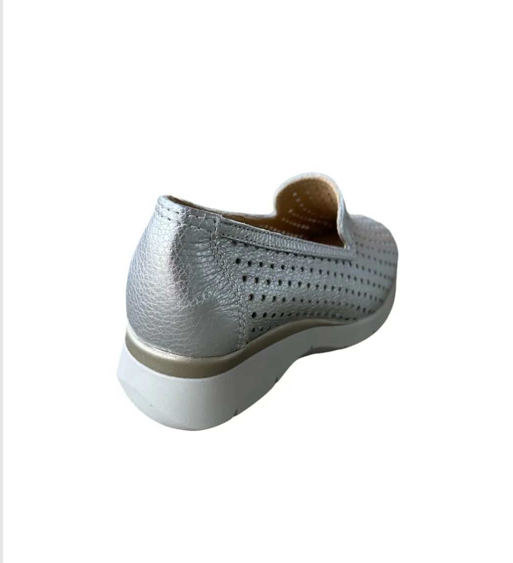 9069 Silver Perforated Leather Slip On