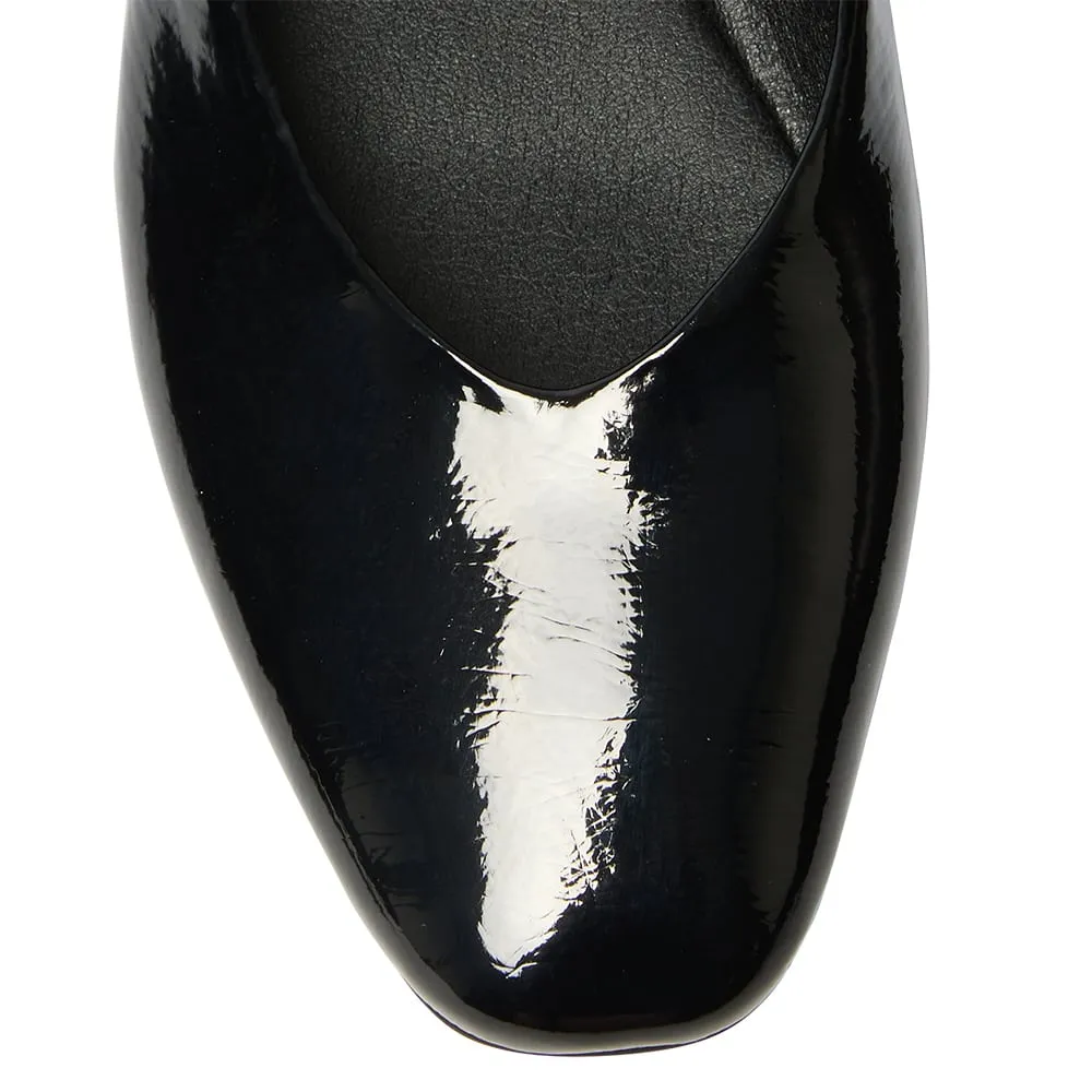 Amanda Flat in Black Patent