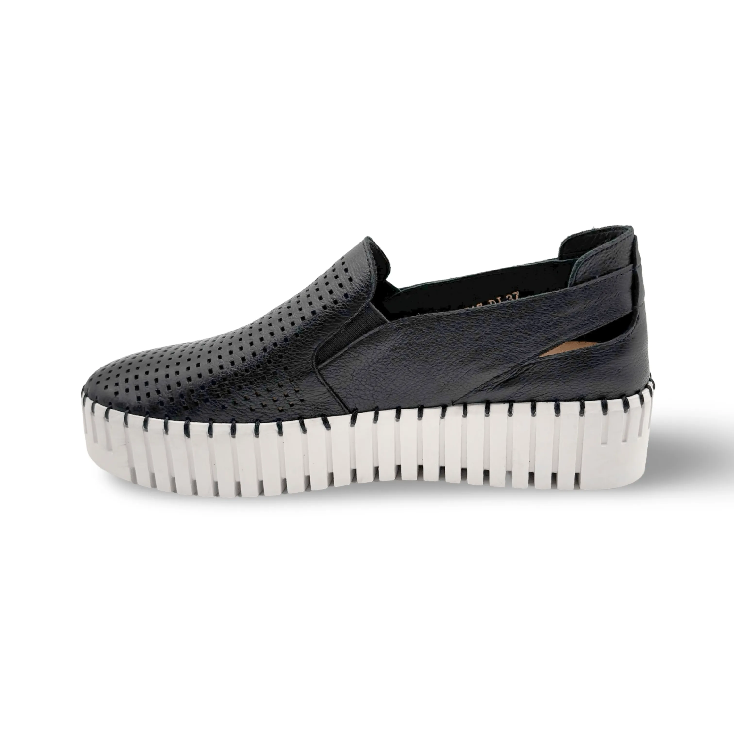 Bartas Black Sneaker