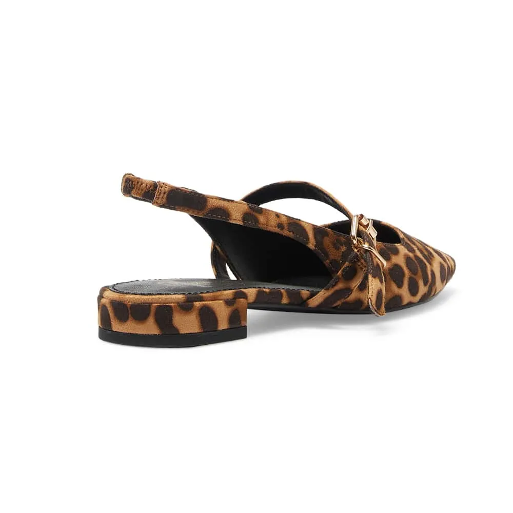 Bianca Flat in Animal