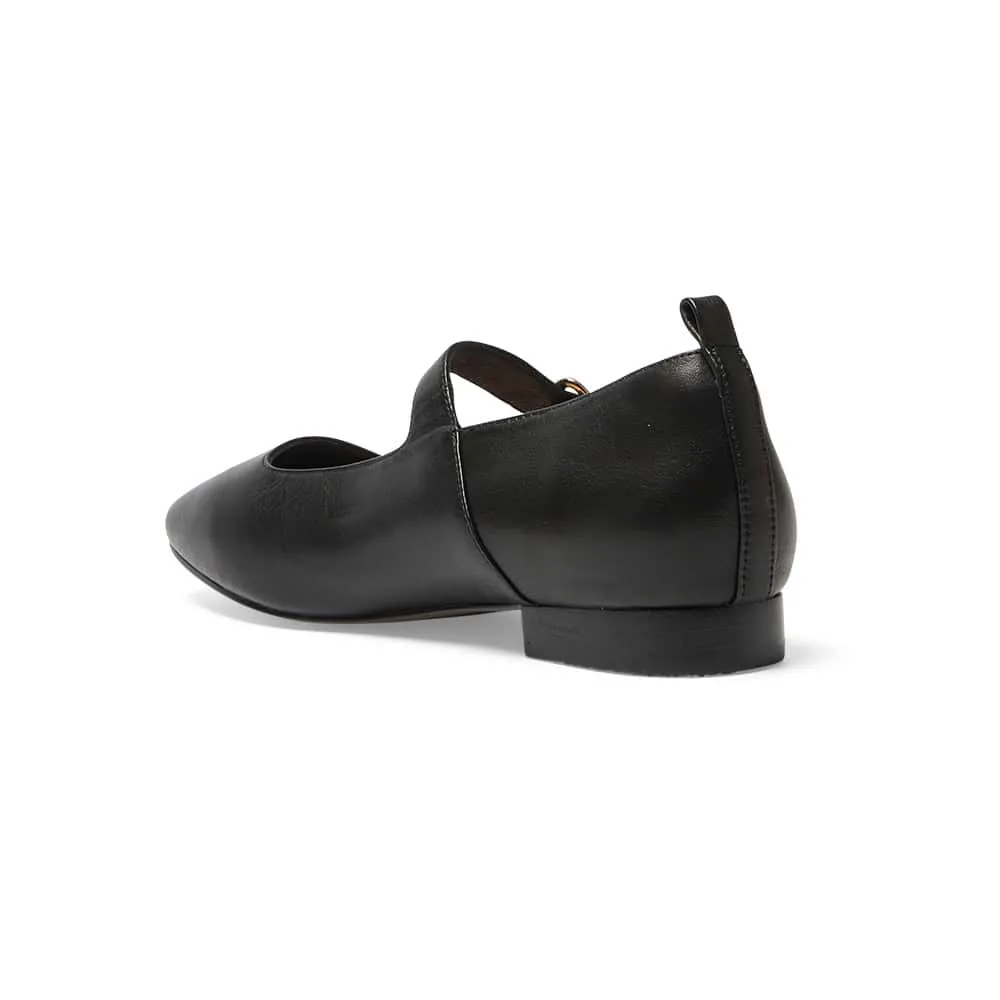 Bonnie Flat in Black Leather