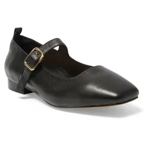 Bonnie Flat in Black Leather