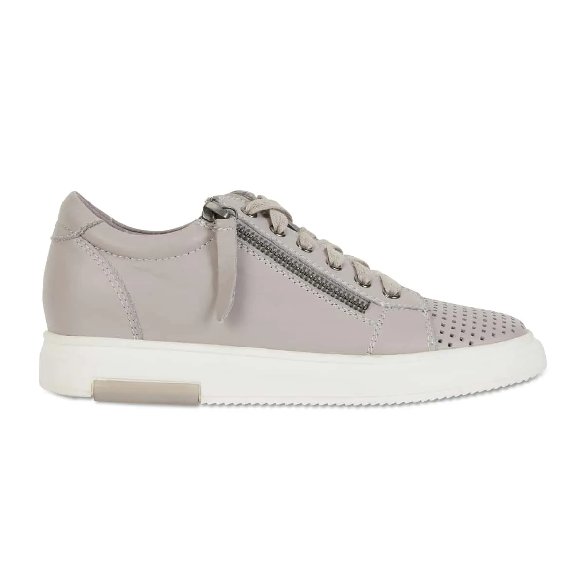 Carson Sneaker in Light Grey Leather