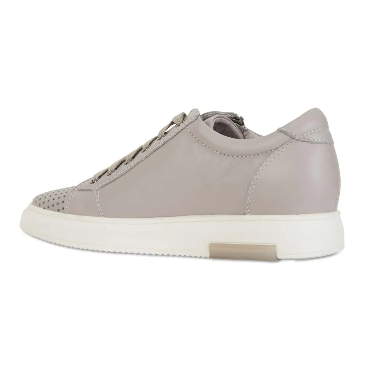 Carson Sneaker in Light Grey Leather