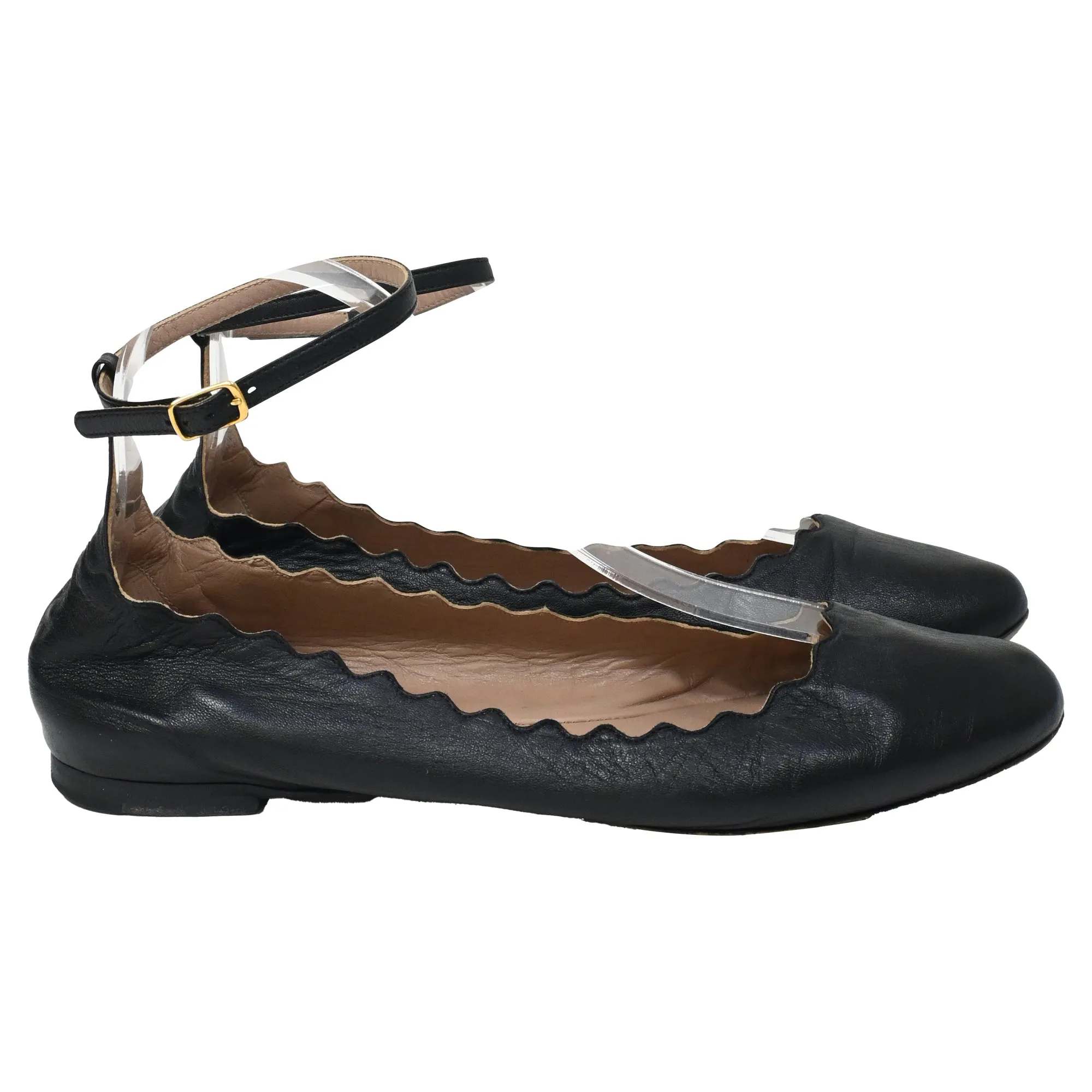 Chlo Scallop Accent Ankle Strap Ballet Flats in Black Leather