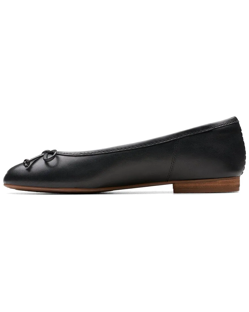Clarks Fawna Lily Leather Flat