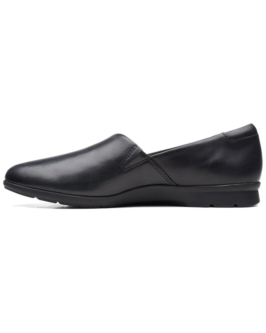 Clarks Jenette Grace Leather Flat
