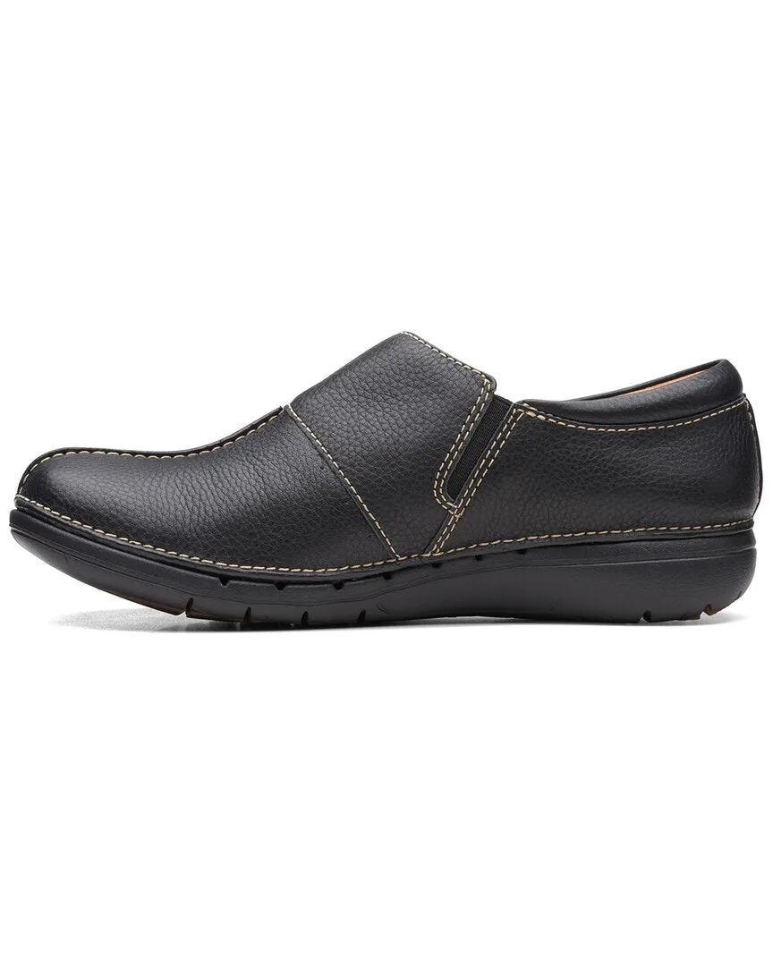 Clarks Un Loop Ave Leather Flat