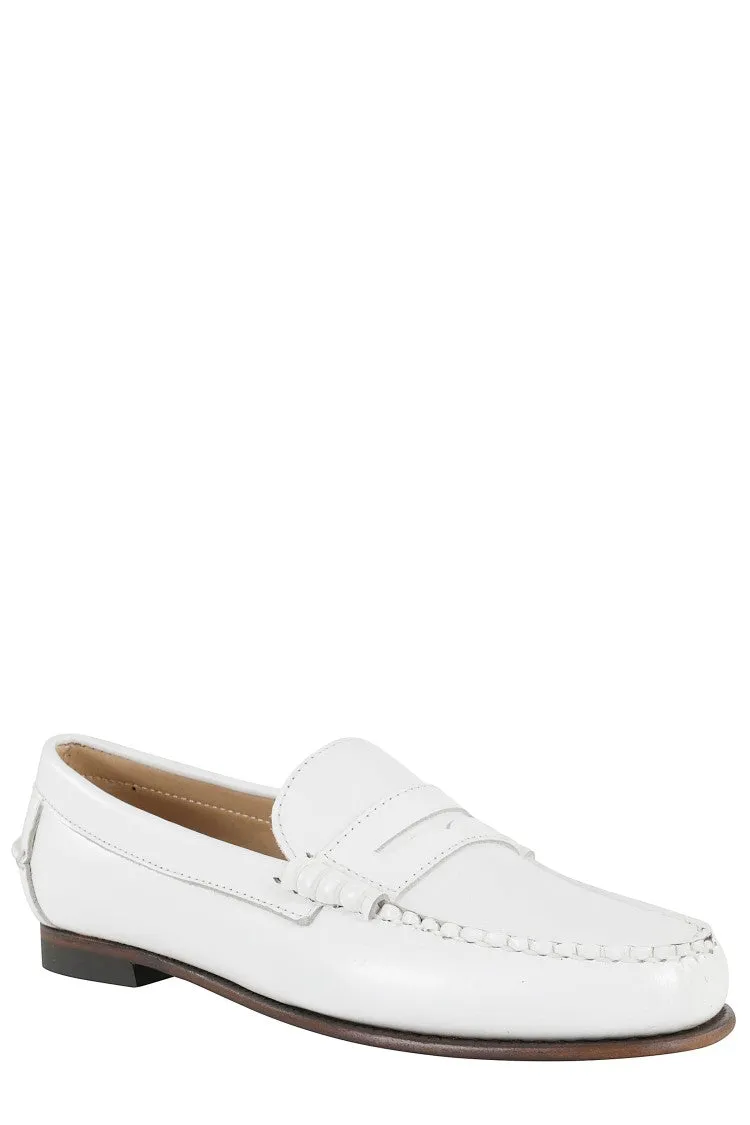 Classic White Moccasins With Stitched Toe