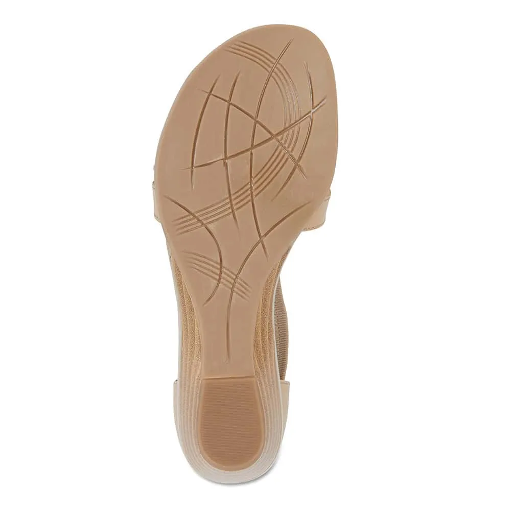 Corina Sandal in Neutral Leather
