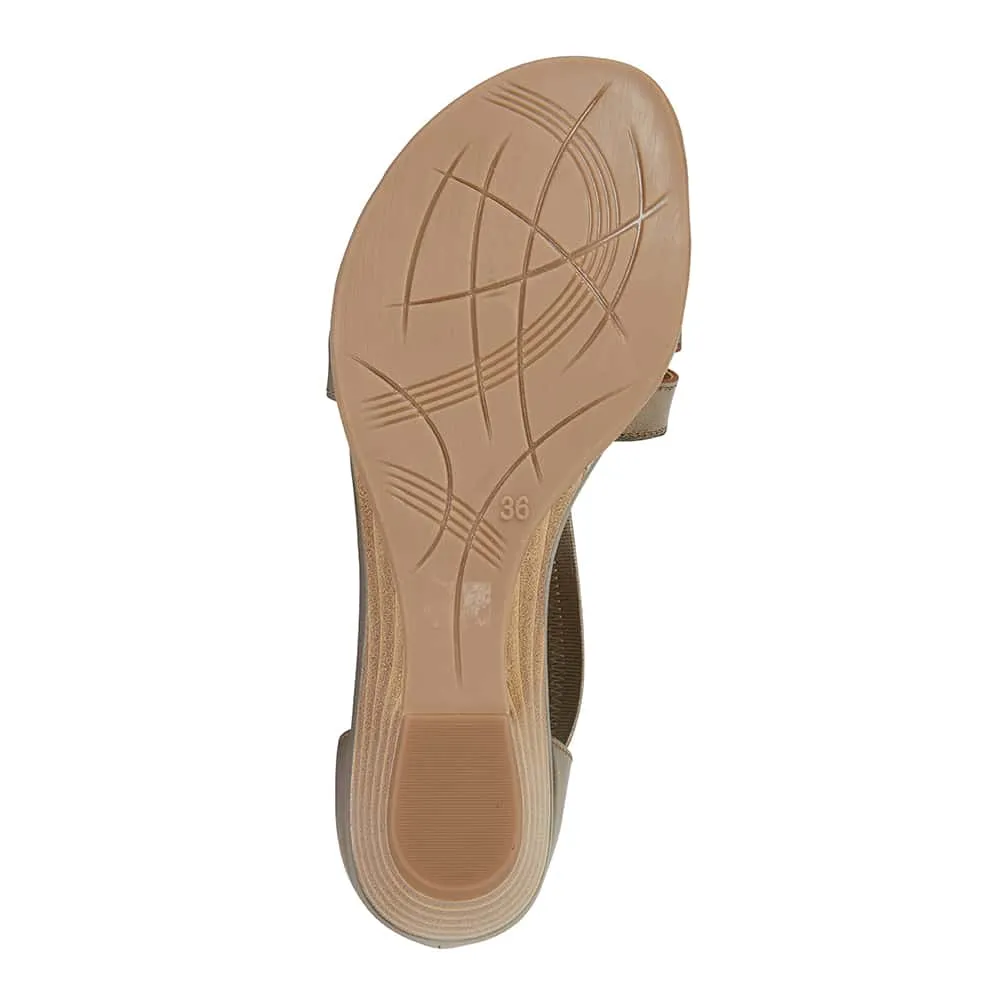 Corina Sandal in Pewter Leather