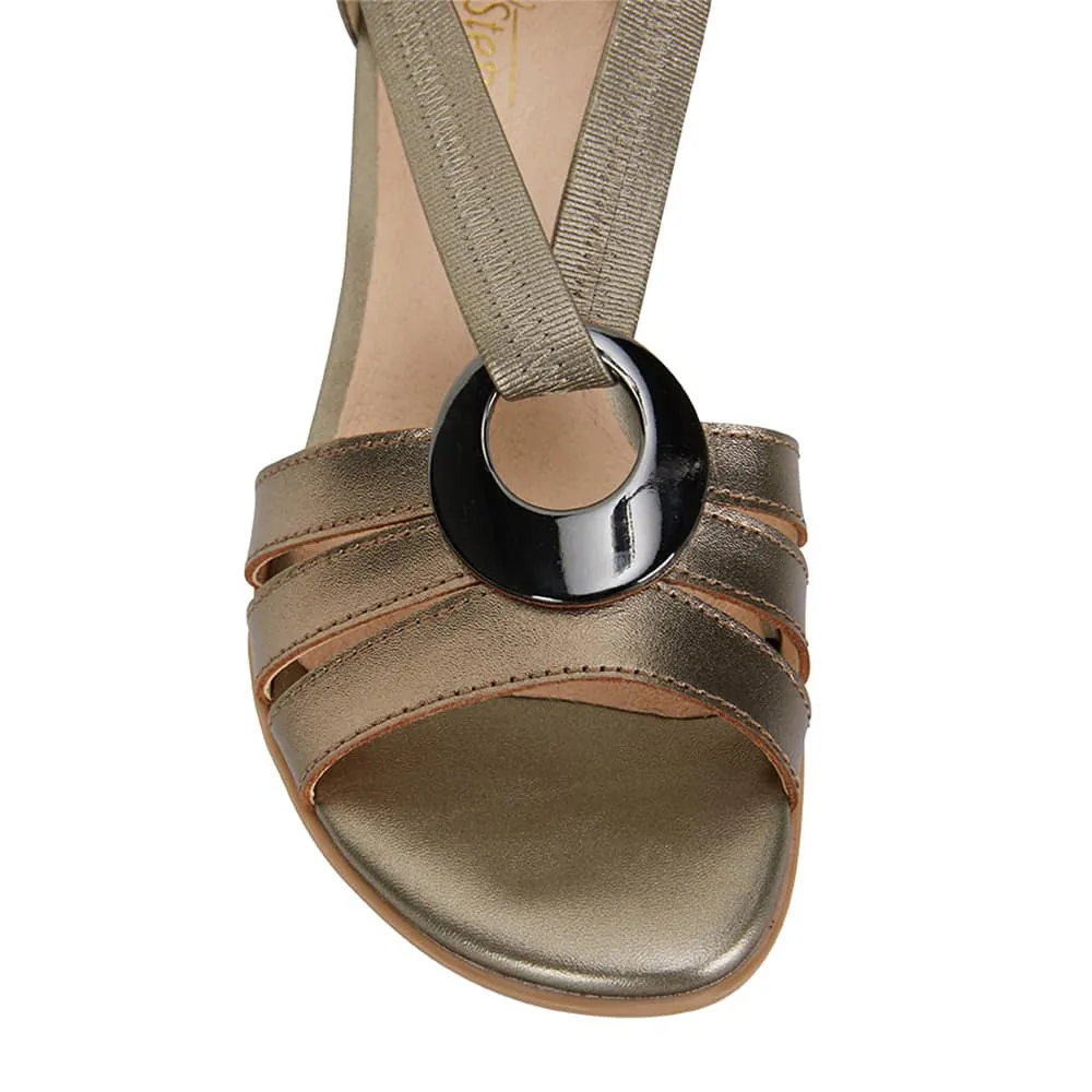 Corina Sandal in Pewter Leather