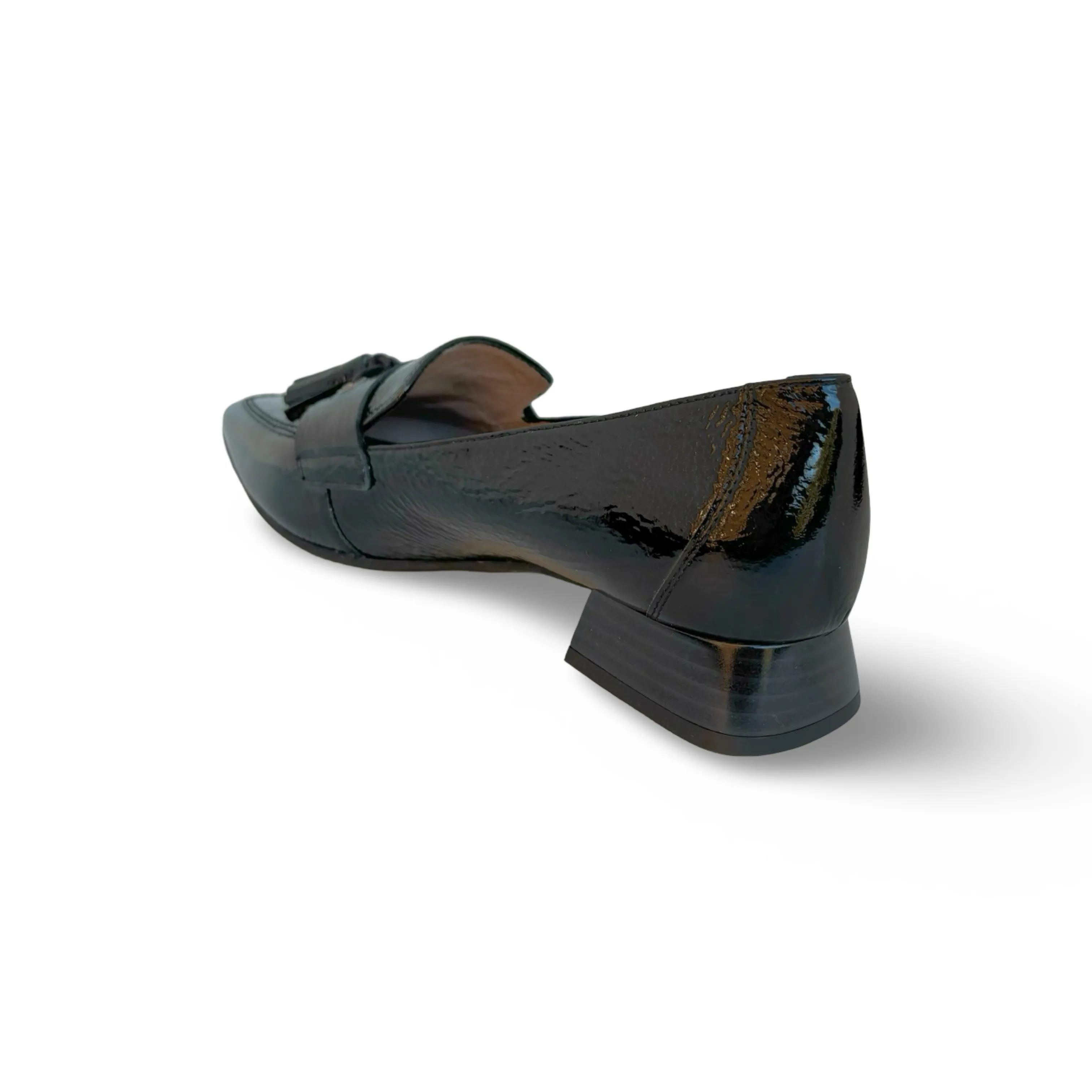 Dali Black Tassel Flat