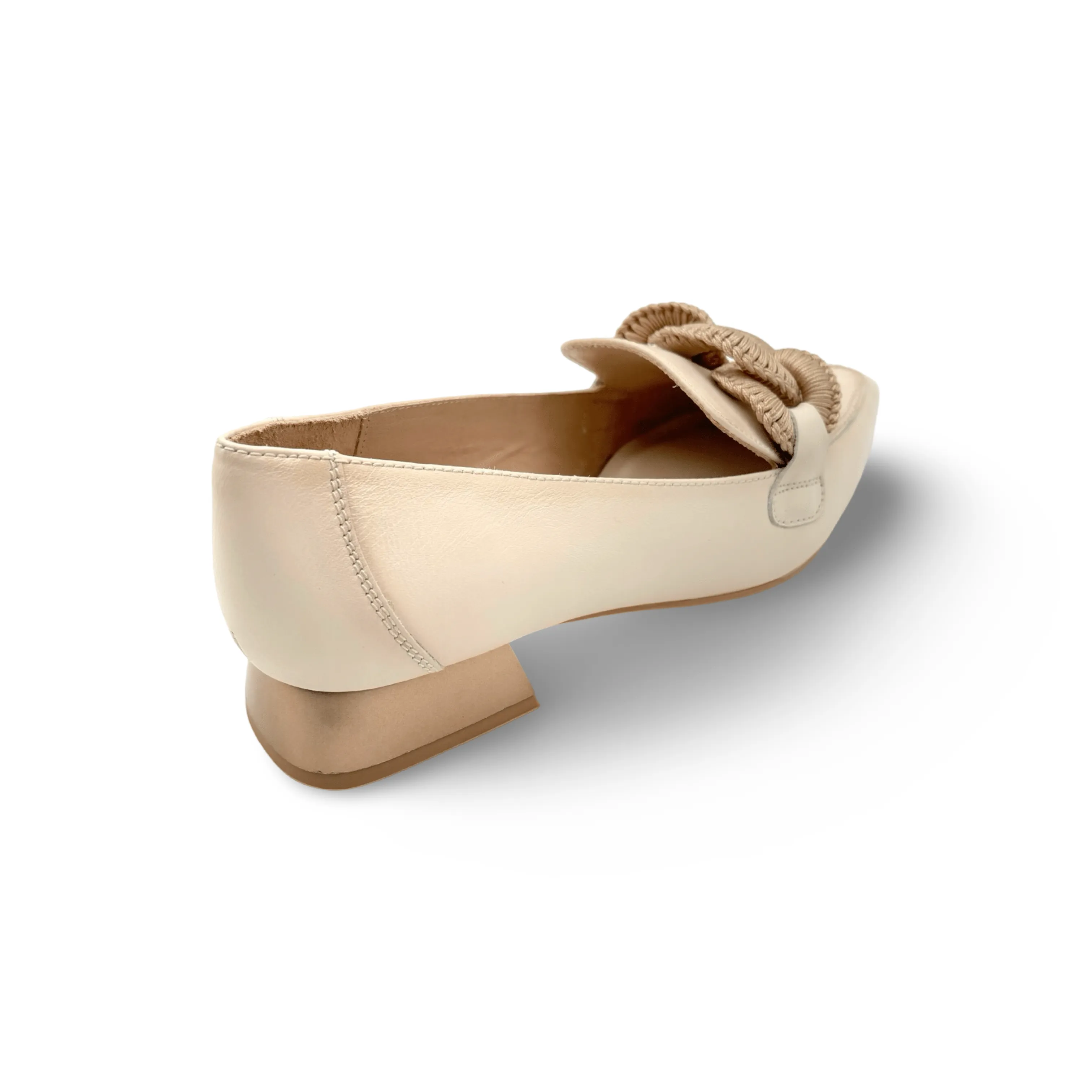 Dali Off White Flat