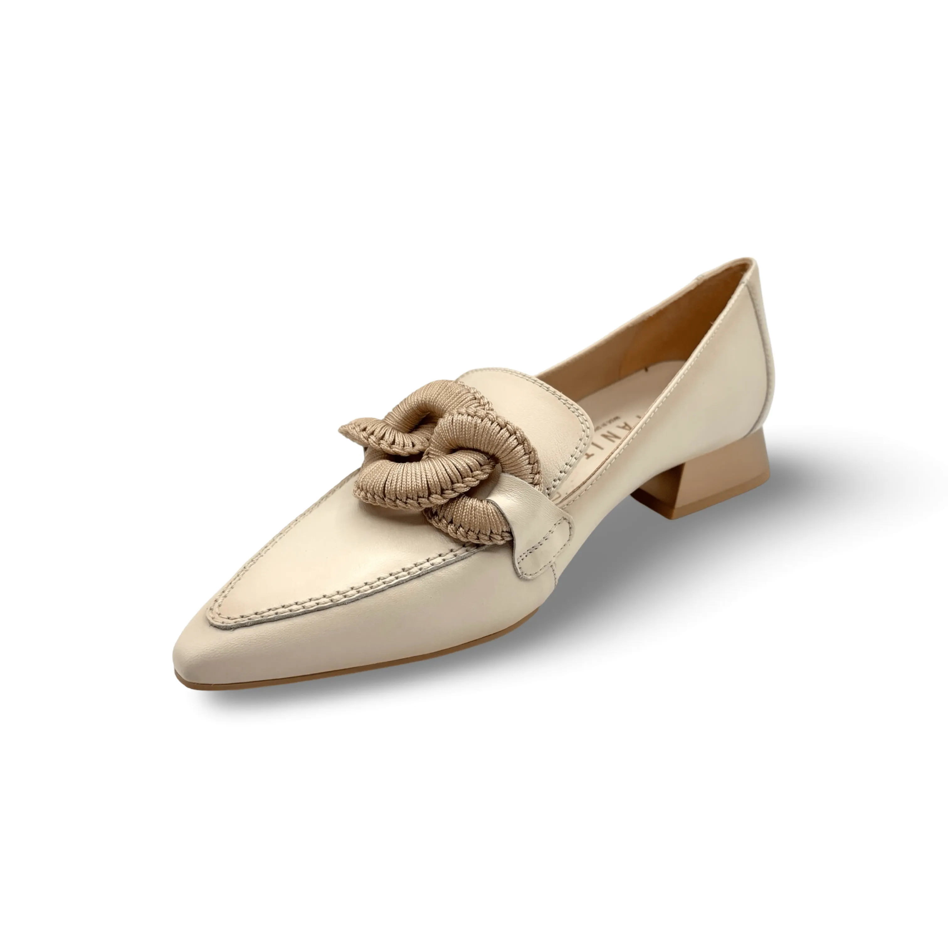 Dali Off White Flat
