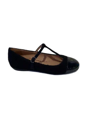 Daniella Flat In Black