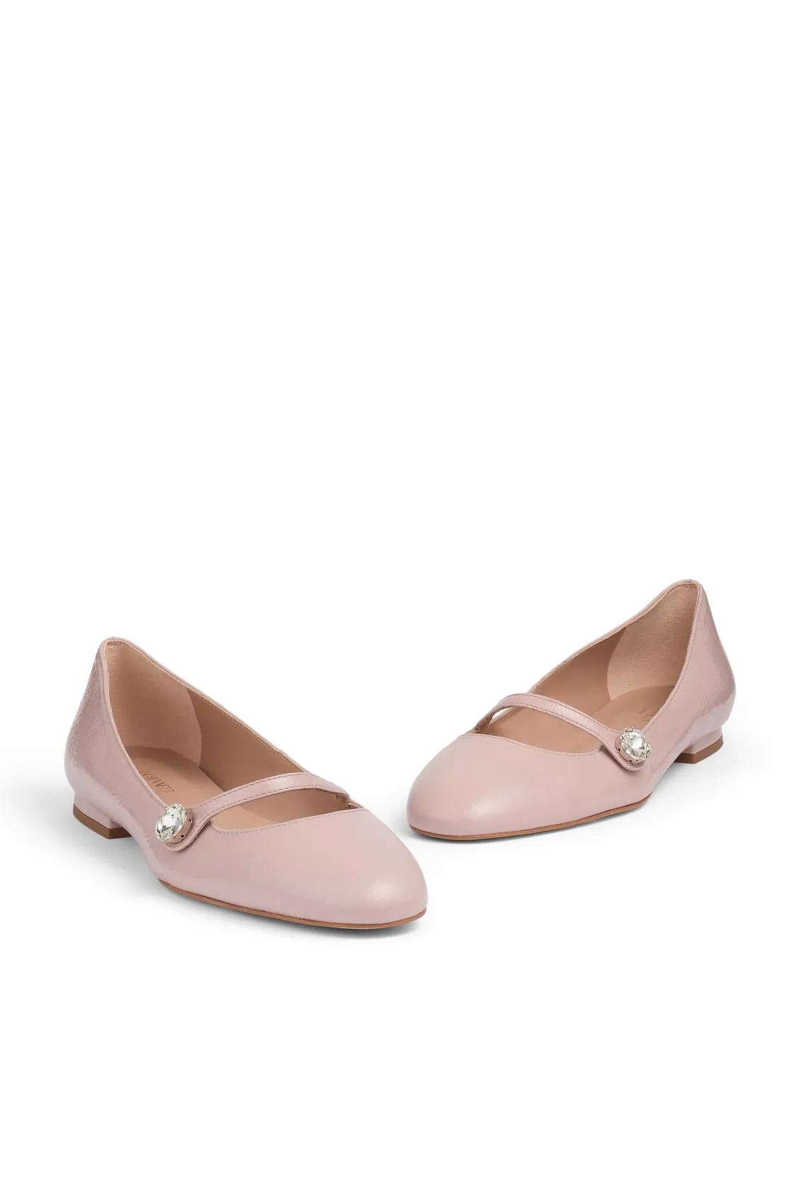 Demi Flats