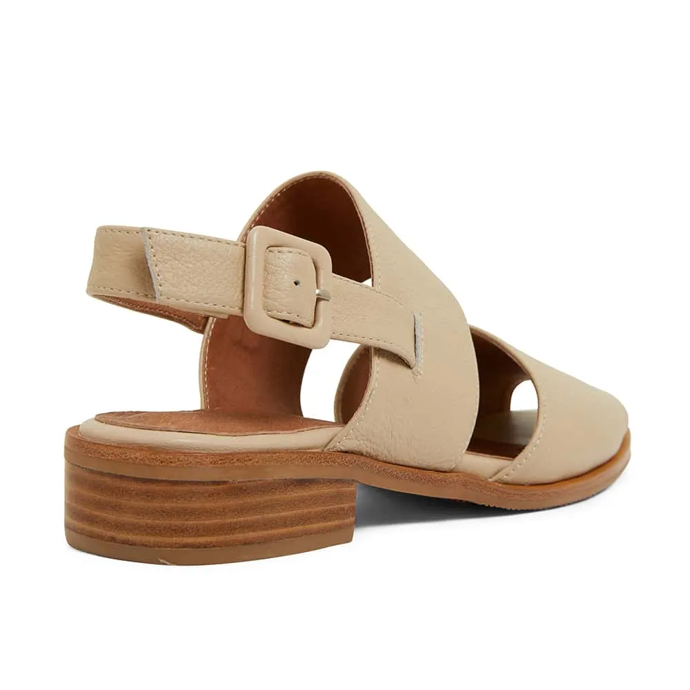 Drew Sandal in Neutral Leather