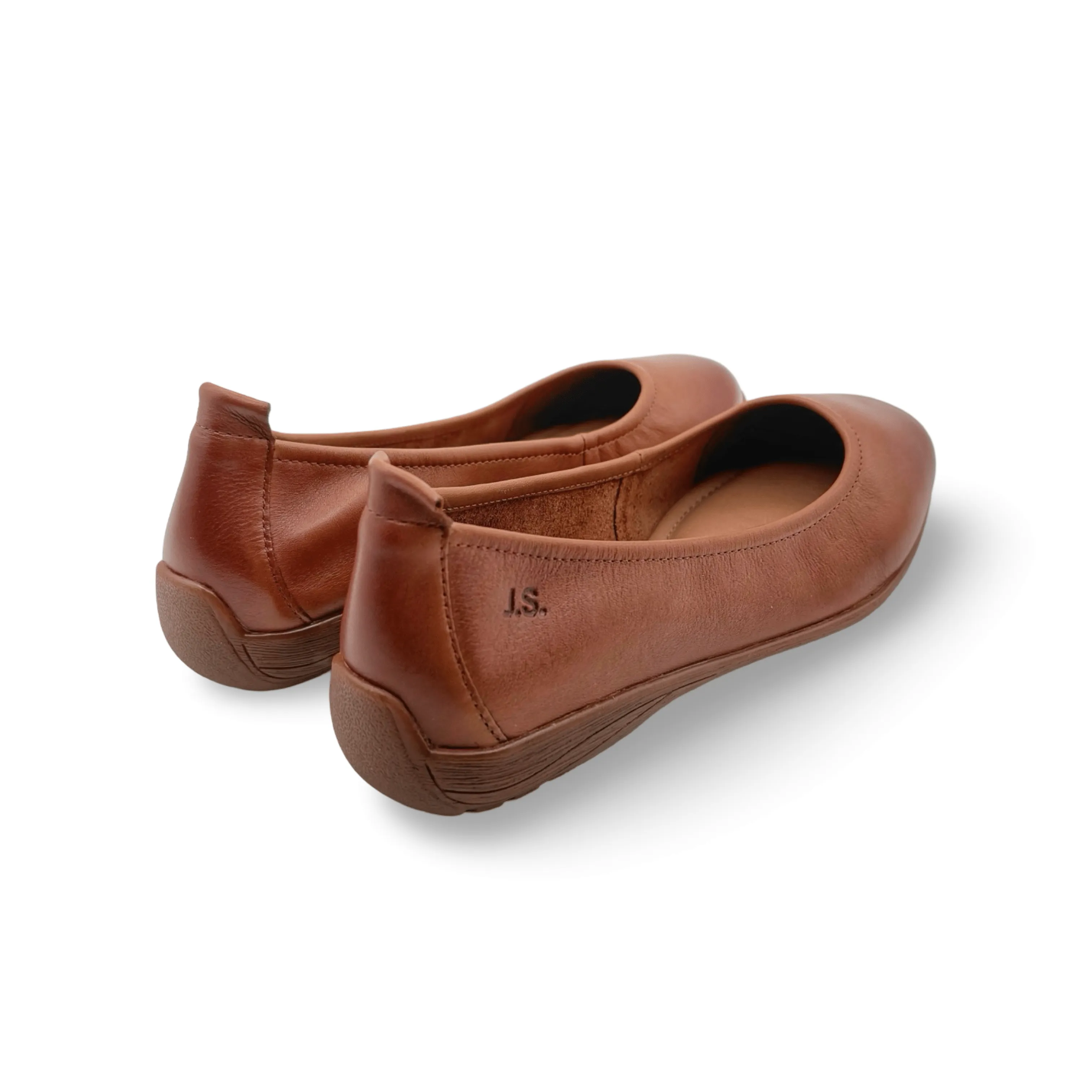 Fenja Camel Leather Flat