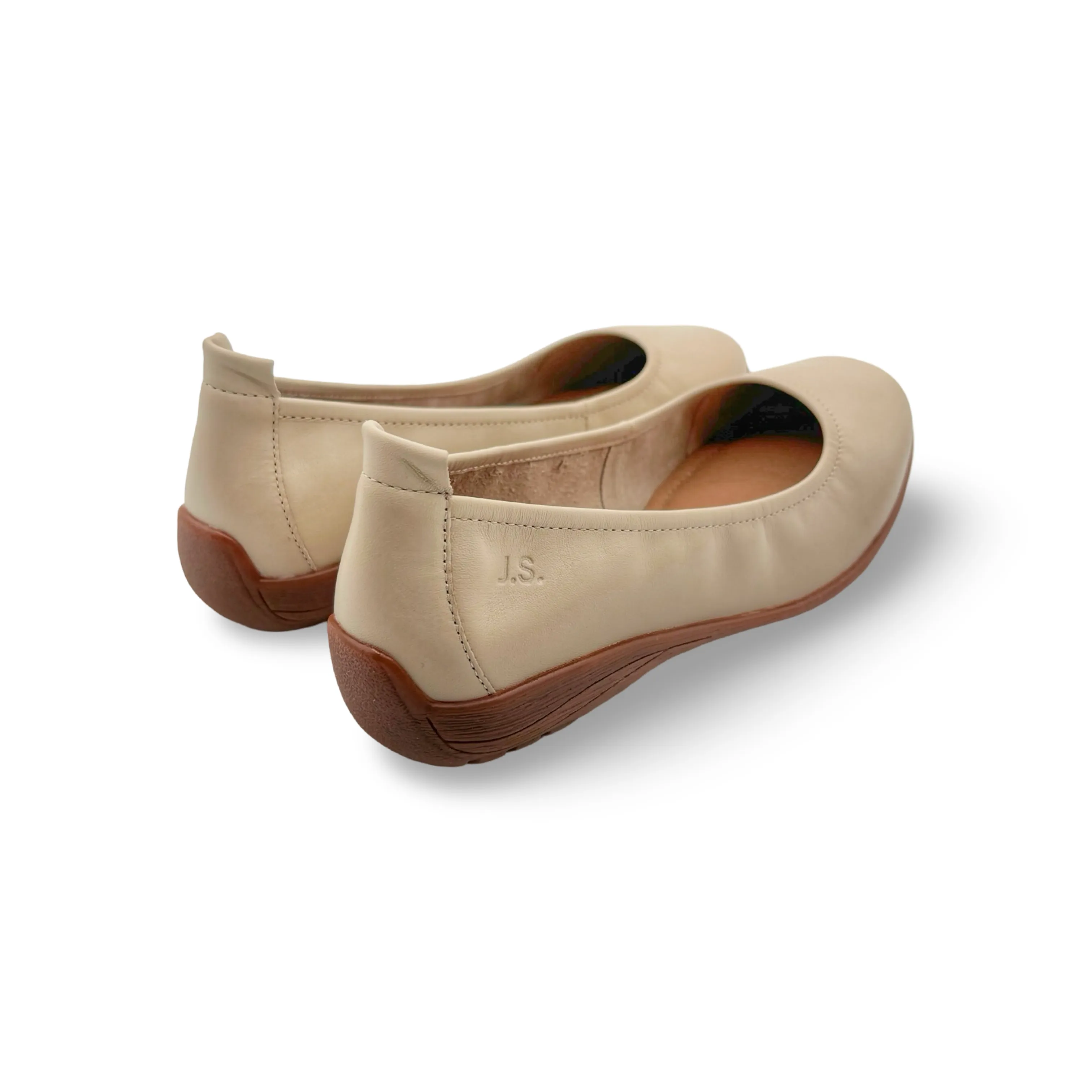 Fenja Sand Leather Flat