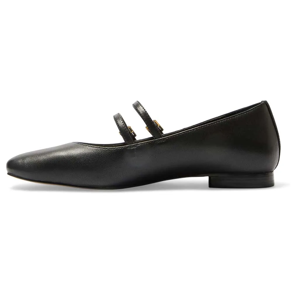 Freda Flat in Black Leather