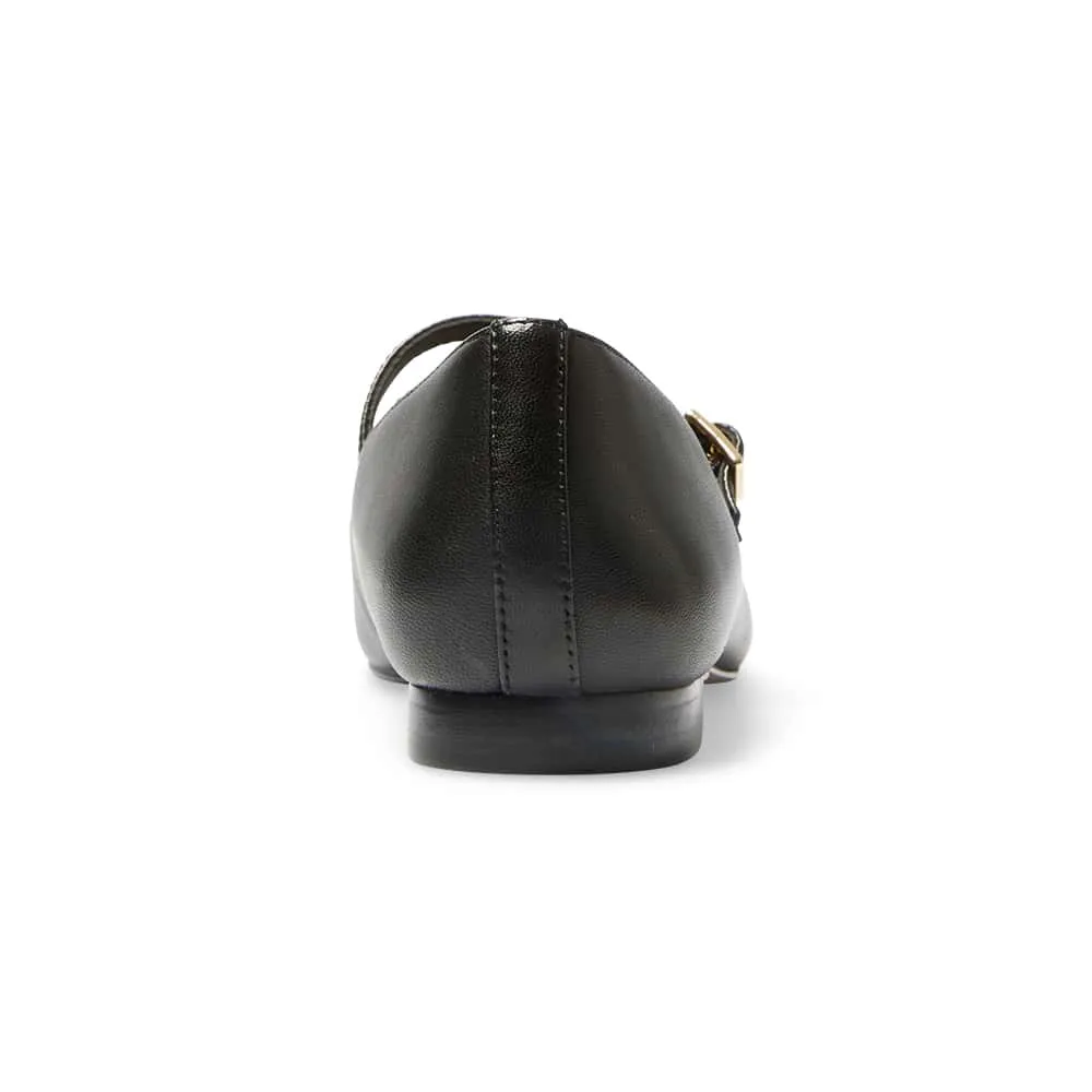 Freda Flat in Black Leather