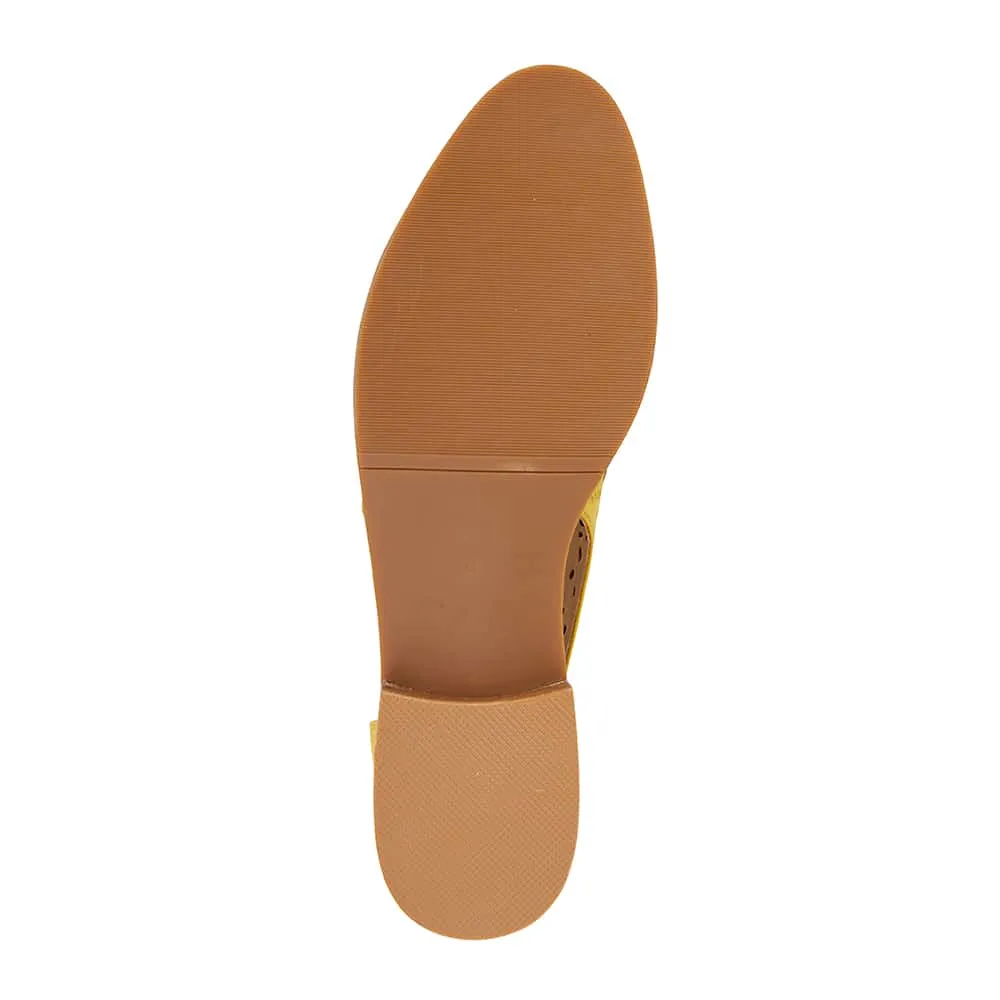 Hanover Loafer in Yellow Leather