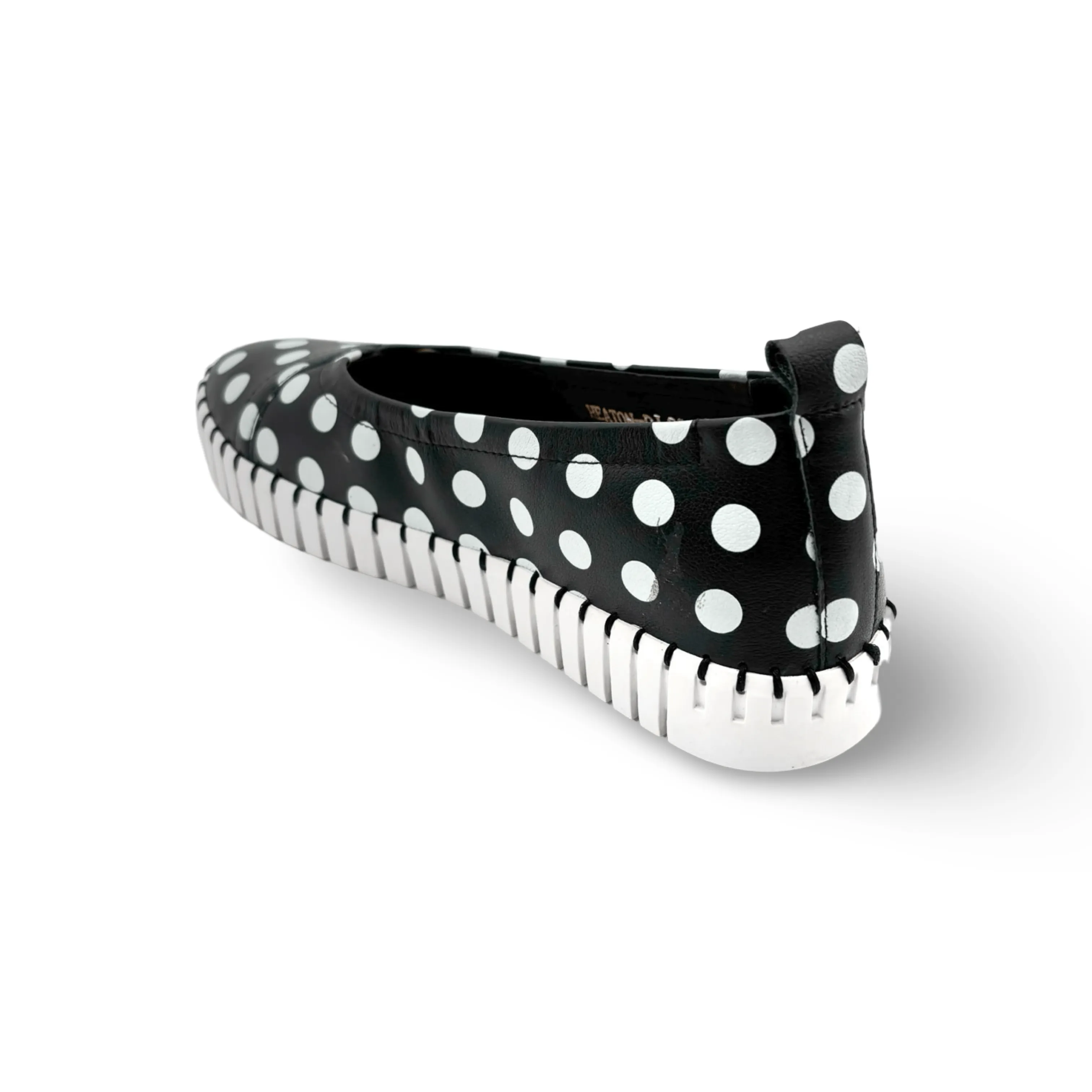 Heaton Black/White Spot Flat