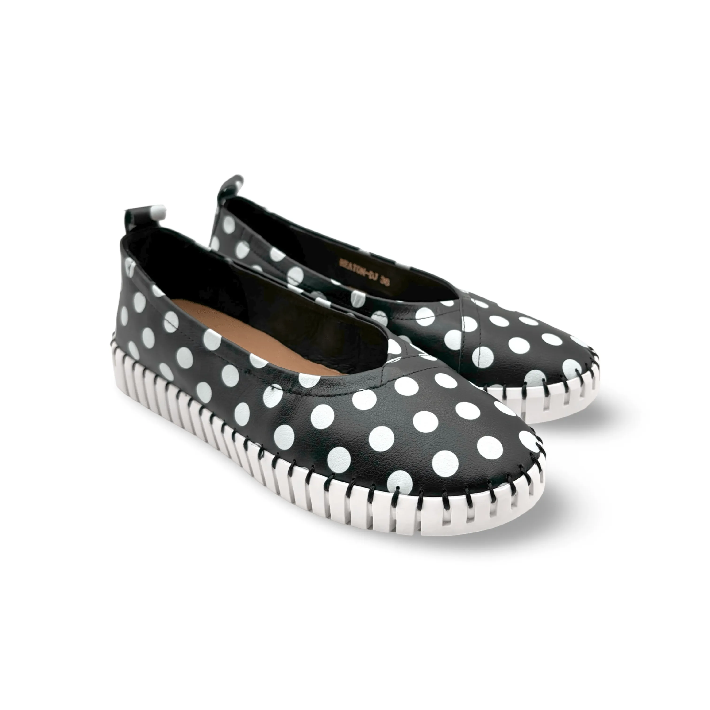 Heaton Black/White Spot Flat