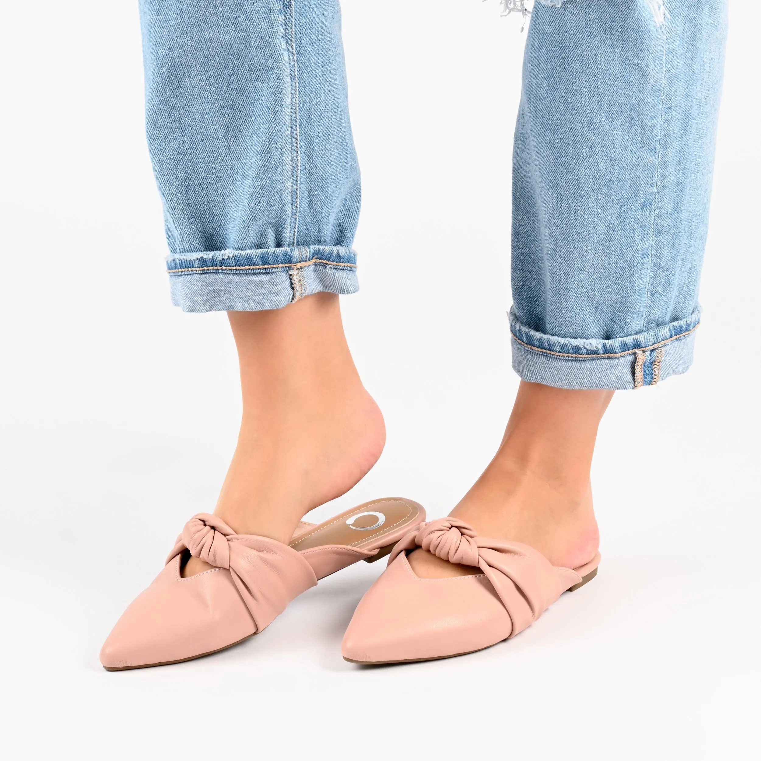 Journee Collection Women's Tru Comfort Foam Salinn Flats
