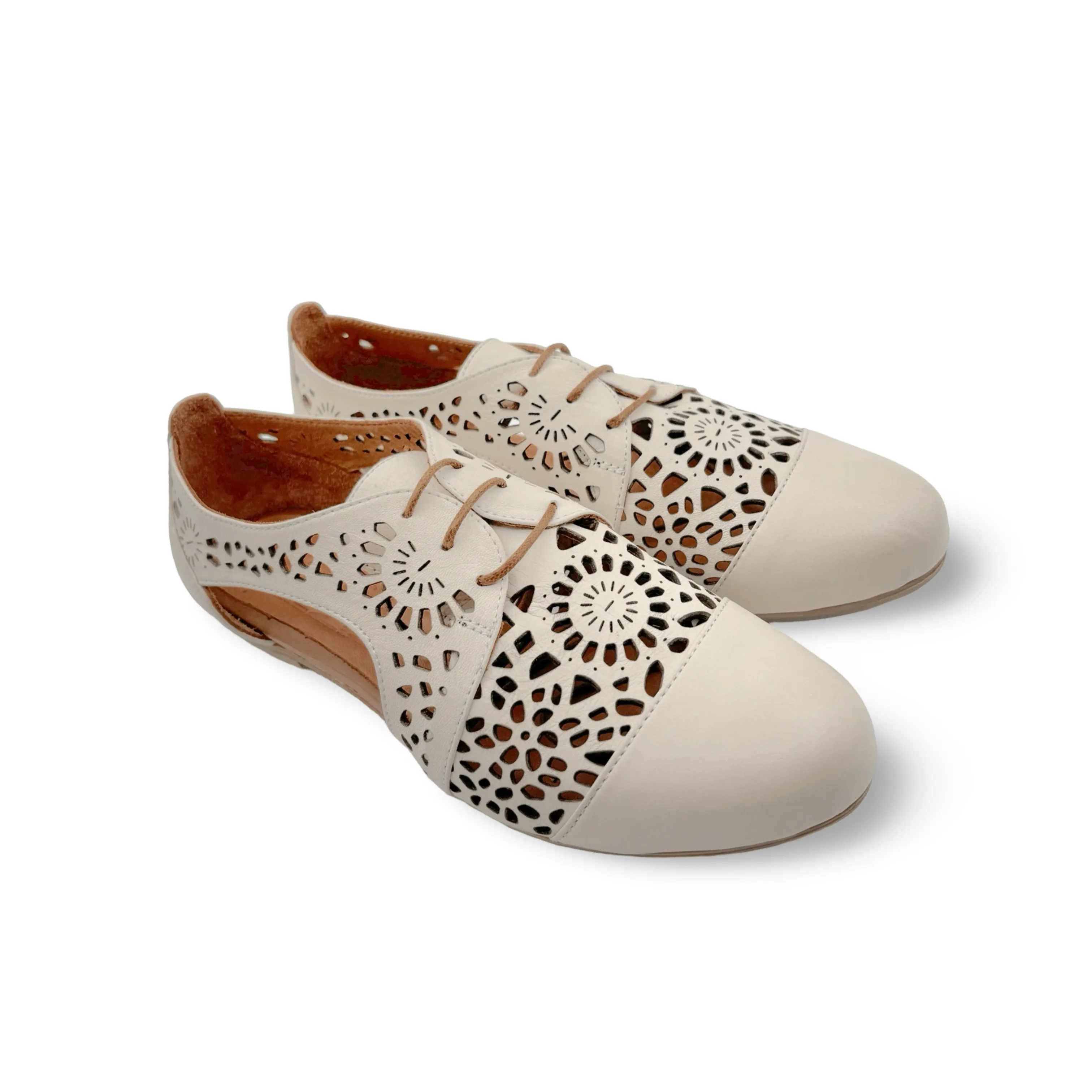 Kenan Black Lace Up Flat