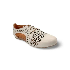 Kenan Cream Lace Up Flat