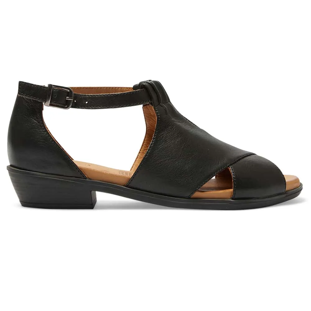 Laguna Sandal in Black Leather