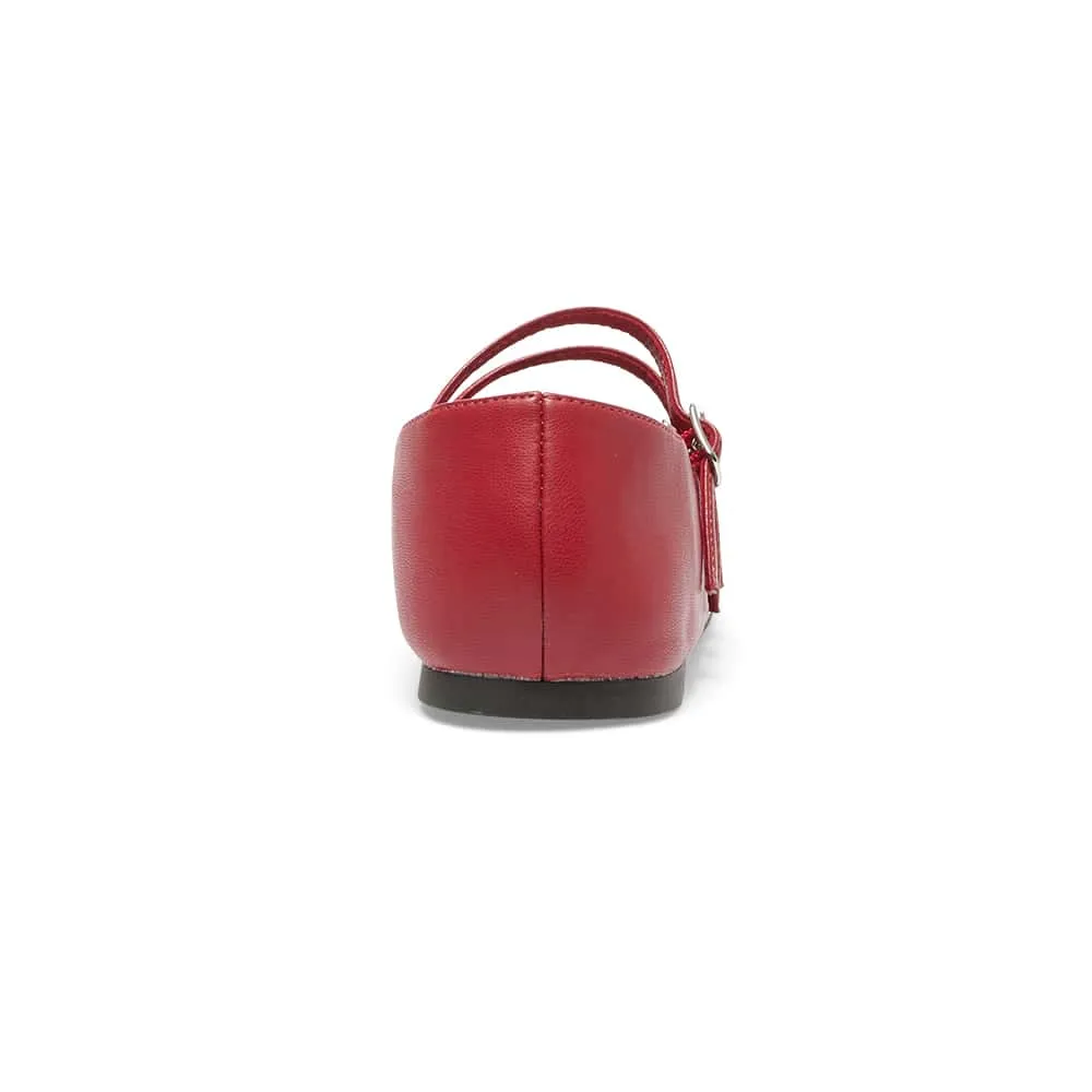 Leah Flat in Red Smooth