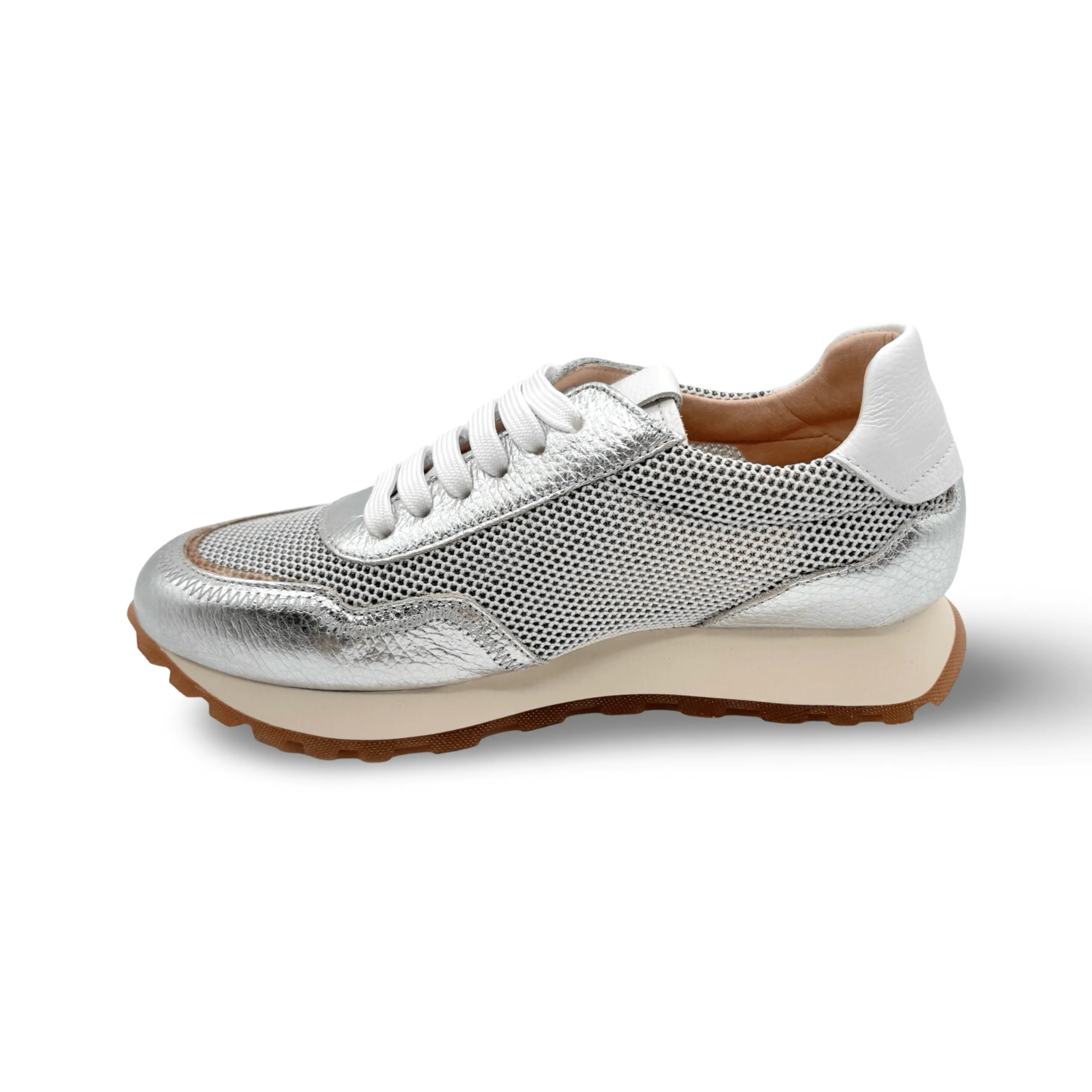 Loira Silver/Off White Lace Up Sneaker
