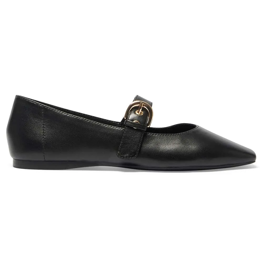 Melrose Flat in Black Leather