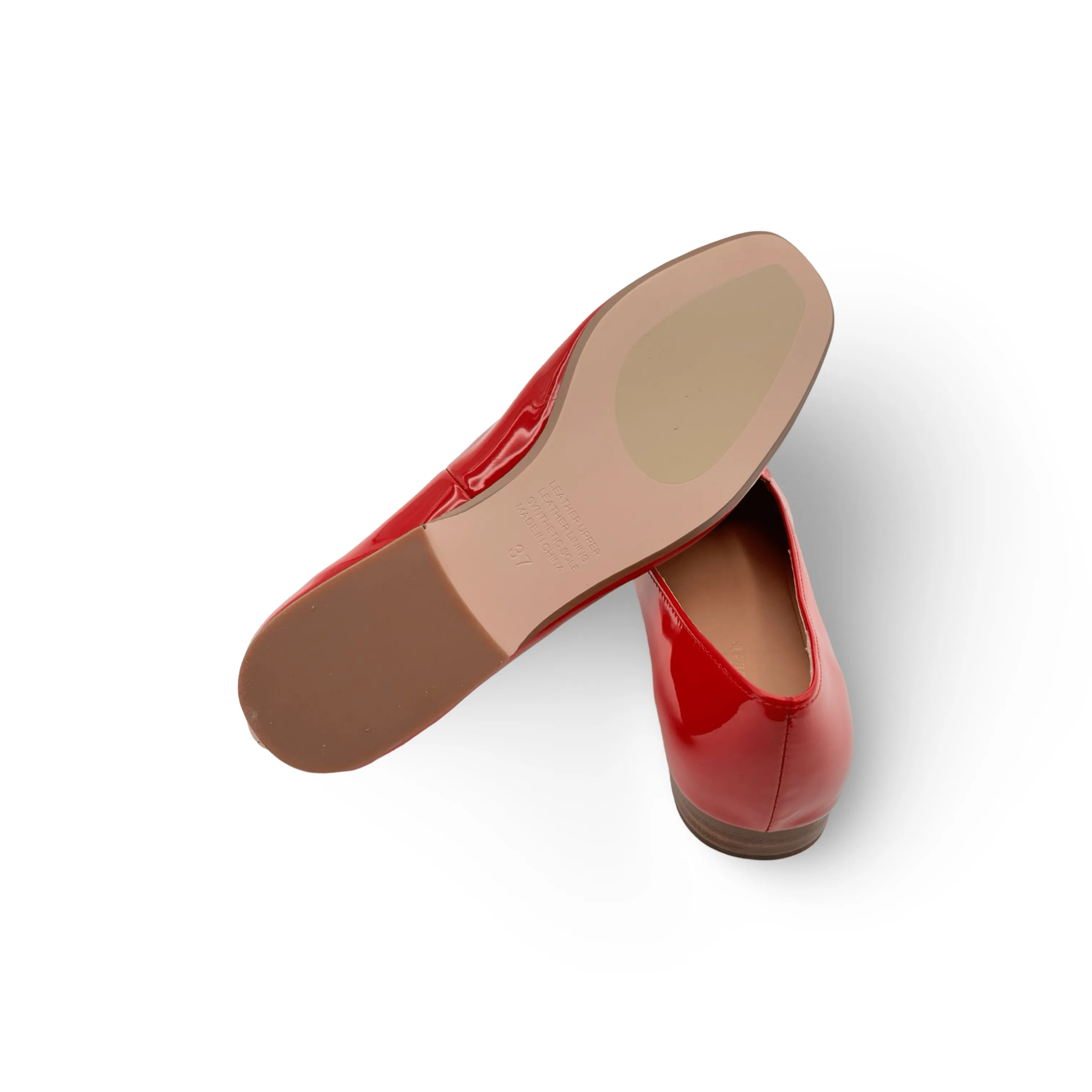 Mierella Red Patient Flat