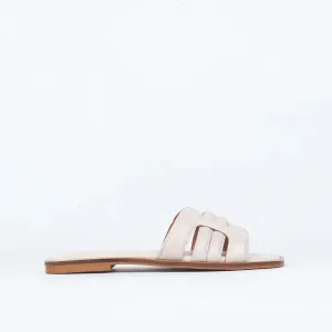 N x Neo Oona Ivory