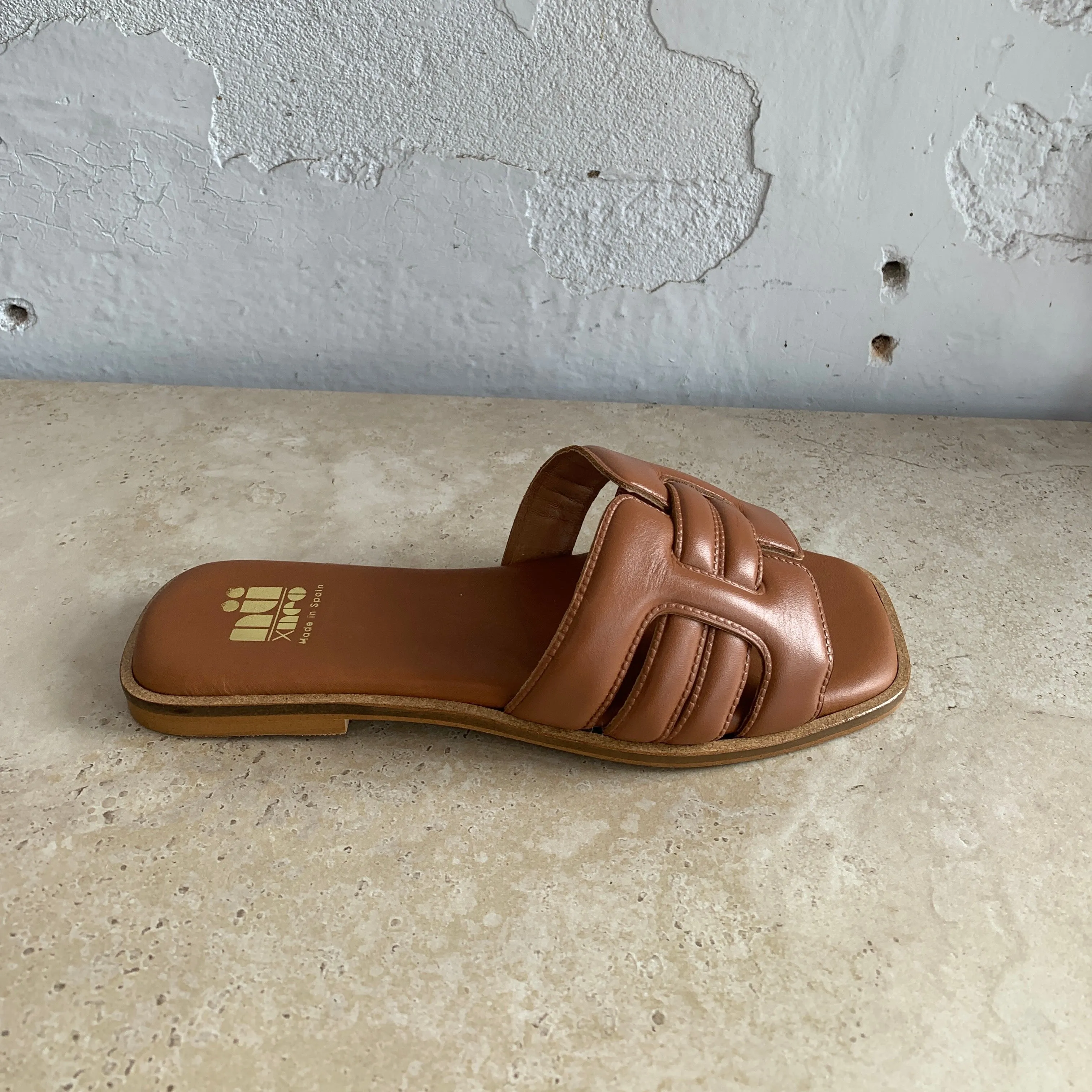 N x Neo Oona Tan - LAST PAIR size 40