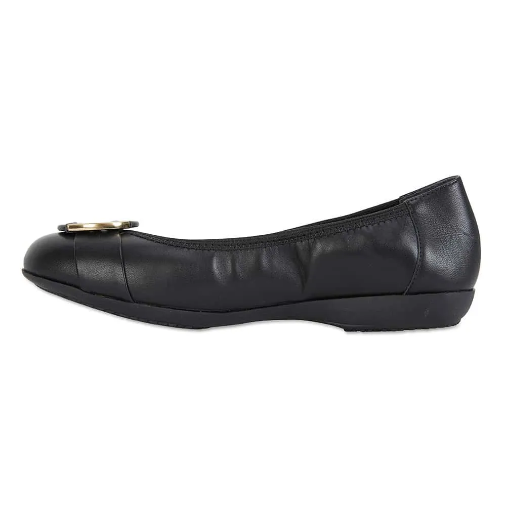 Nadine Flat in Black Leather