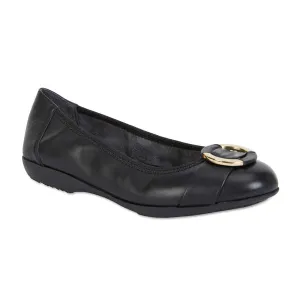 Nadine Flat in Black Leather