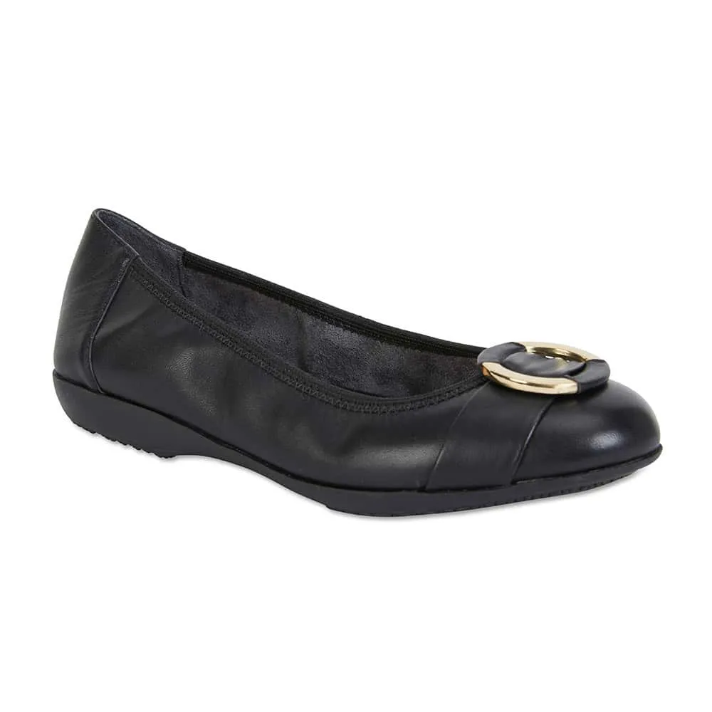 Nadine Flat in Black Leather