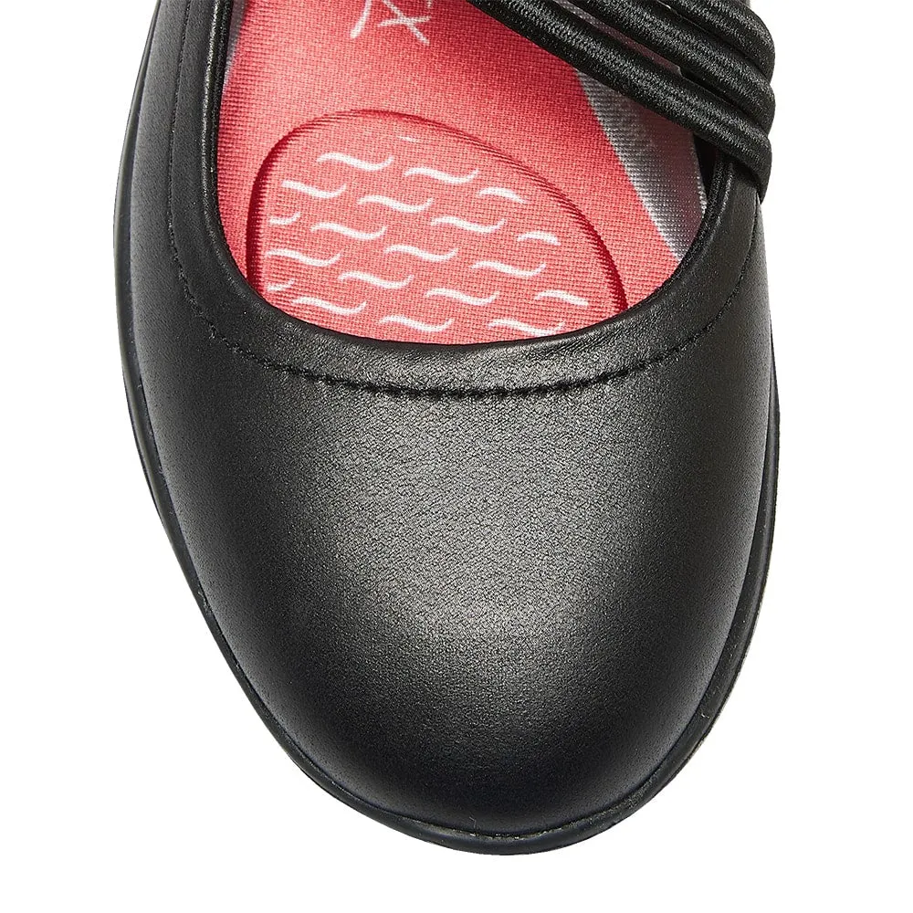 Olsen Flat in Black On Black