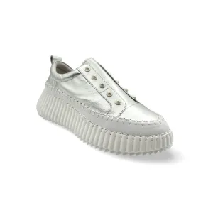 Pearlzie Silver Platform Sneaker