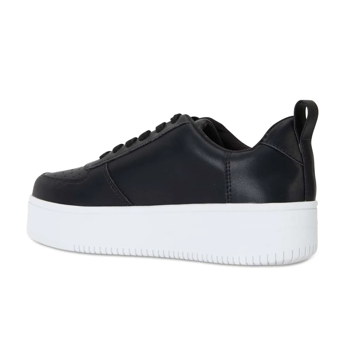 Peppy Sneaker in Black