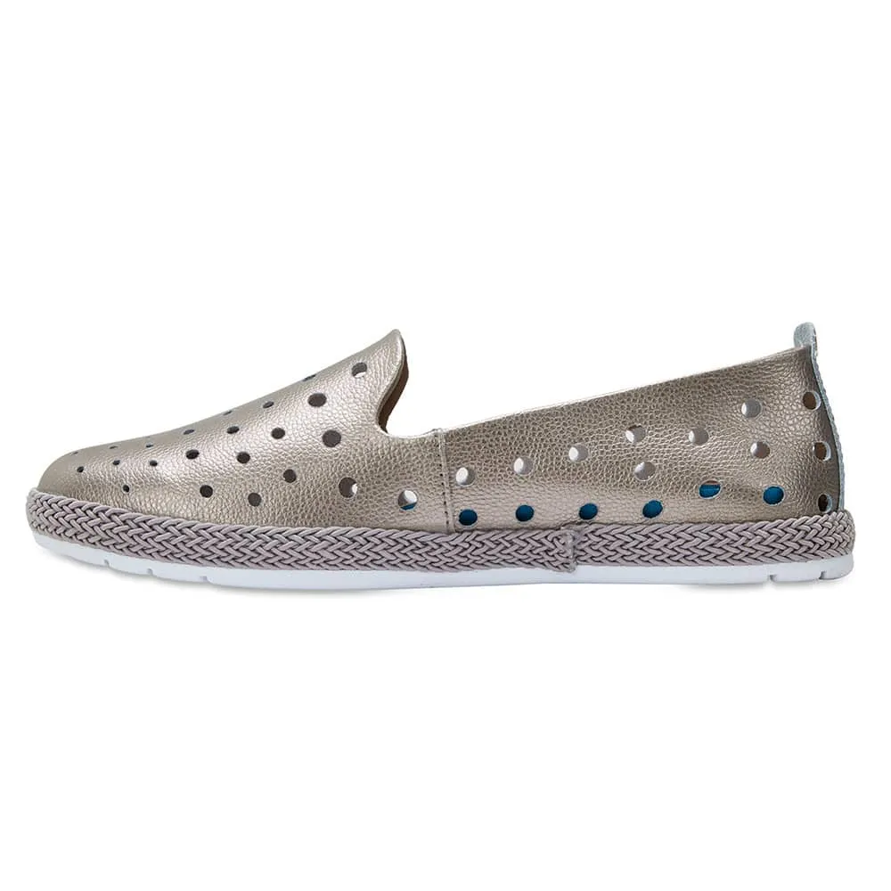 Roslyn Loafer in Pewter Leather