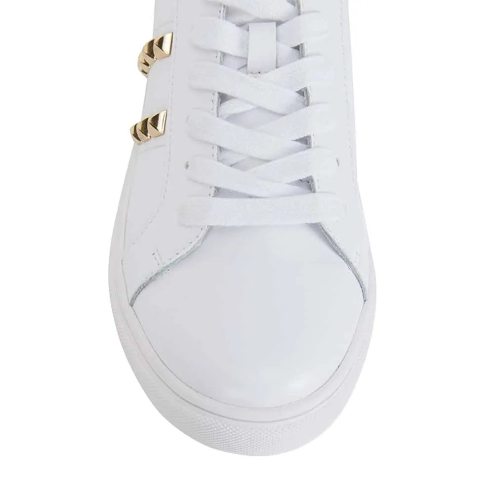 Savage Sneaker in White And Gold Leather