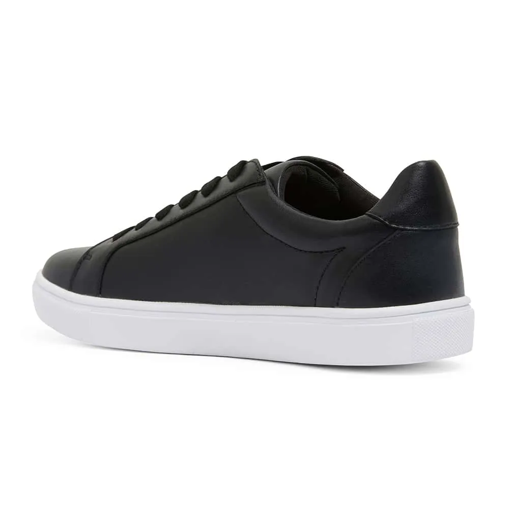 Shazam Sneaker in Black Leather