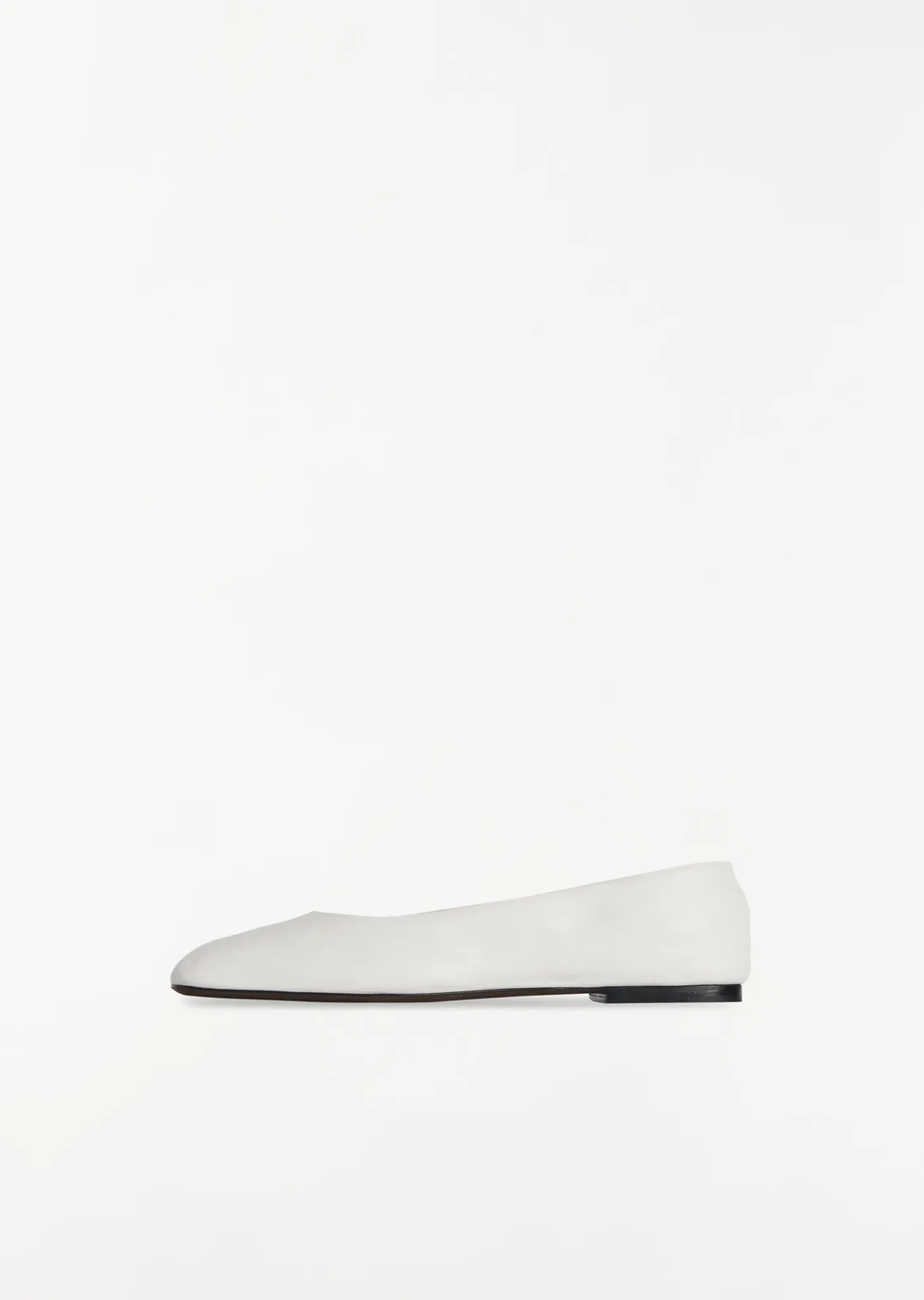 Square Ballet  White