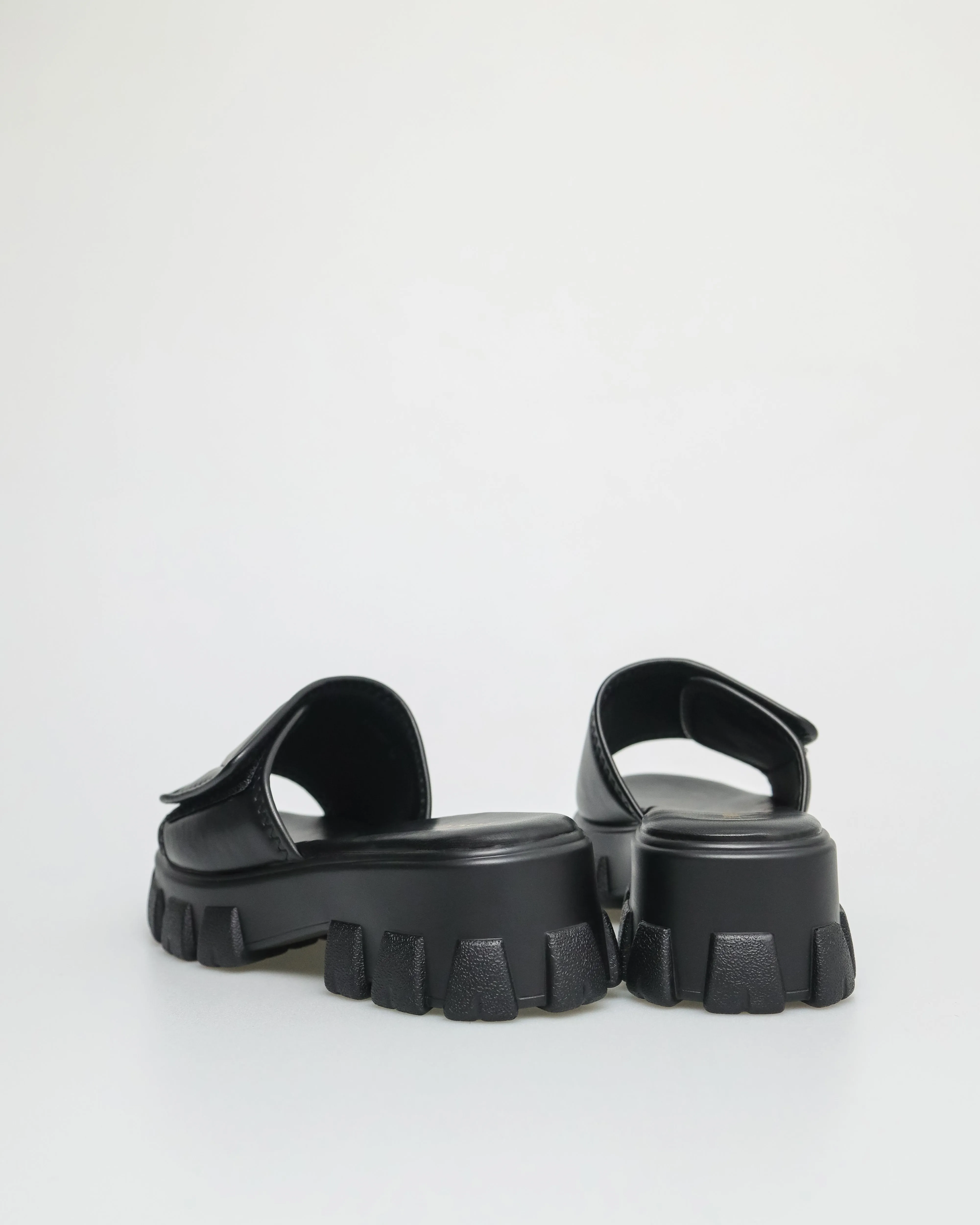 Tomaz FL057 Ladies Slide On Padded Sandals